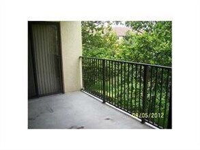 10101 W Sunrise Blvd in Plantation, FL - Building Photo - Building Photo