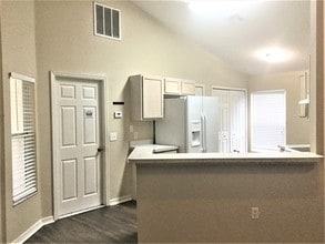 2042 Black Hawk St in Clermont, FL - Building Photo - Building Photo