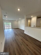 2203 Prince Hall Dr in Hopewell Township, NJ - Foto de edificio - Building Photo