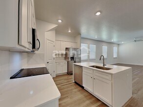 16373 Aubergine Aly in Montverde, FL - Foto de edificio - Building Photo