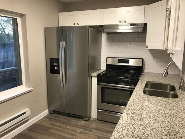property at 1530 Utica St