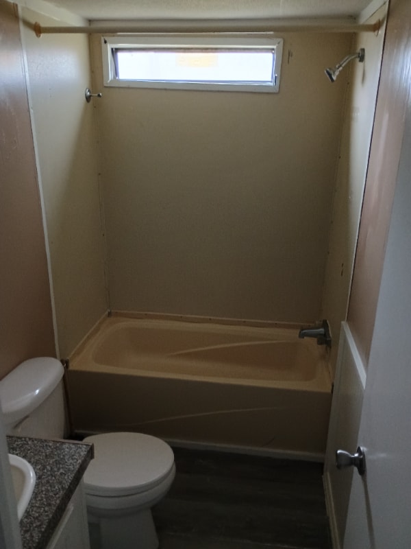 107 SW Lancelot Gln