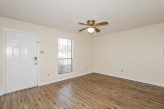 7778 Biloxi Cove in Millington, TN - Building Photo - Building Photo