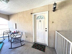 5410 Marcella Ave, Unit 8 in Laredo, TX - Building Photo