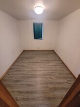 4226 Spruce Hills Dr in Cedar Falls, IA - Building Photo - Building Photo