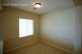 2165 Spurs Ct in Las Vegas, NV - Building Photo - Building Photo