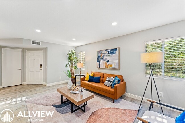 54 Corniche Dr in Dana Point, CA - Building Photo - Building Photo