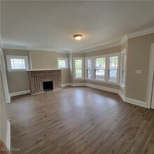 2020 Elbur Ave in Lakewood, OH - Building Photo - Building Photo