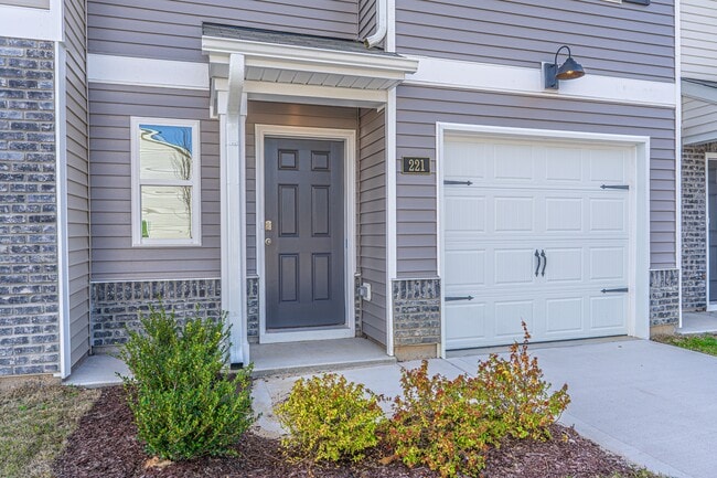 219 US-1 in Aberdeen, NC - Building Photo - Building Photo