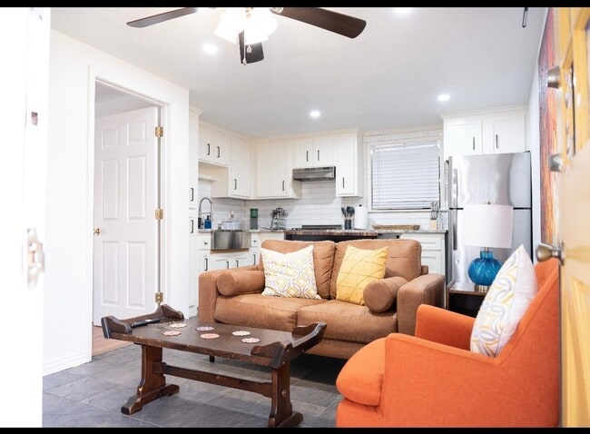 property at 2951 Iola St