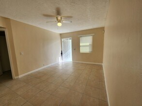 1041 21st St in West Palm Beach, FL - Building Photo - Building Photo