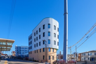 25 6th St in Chelsea, MA - Building Photo - Building Photo