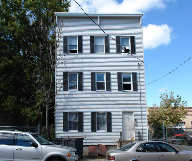 68 Townsend St in Port Chester, NY - Foto de edificio - Building Photo