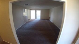 6018 Norwalk Blvd, Unit #200 Apartamentos