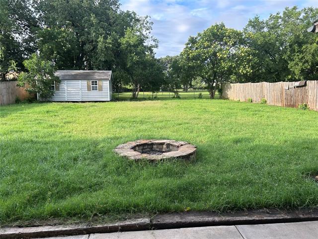 8000 Mickey St in North Richland Hills, TX - Building Photo - Building Photo