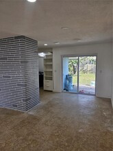 2631 Gulfstream Dr in Miramar, FL - Building Photo - Building Photo