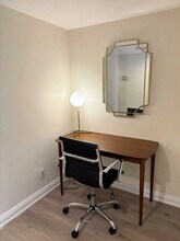 14A Hazelton Ave, Unit SI ID1510939P in Toronto, ON - Building Photo - Building Photo