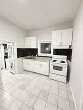 194 Murray St in Chatham, ON - Building Photo - Building Photo