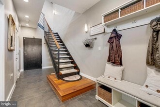 927 S Conkling St in Baltimore, MD - Building Photo - Building Photo