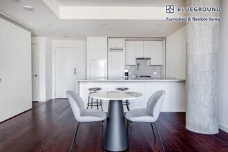 590 1st Ave S-Unit -FL8-ID156 in Seattle, WA - Building Photo - Building Photo