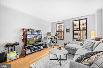 631 D St NW, Unit 731 in Washington, DC - Building Photo - Building Photo