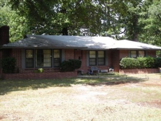 property at 1501 W 32nd Ave