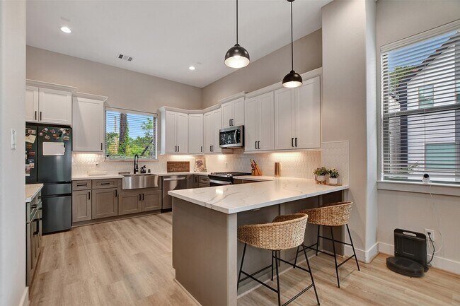 3704 Creekmont Grn Ln in Houston, TX - Building Photo - Building Photo