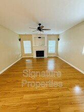 712 Tallahassee Dr in Chesapeake, VA - Building Photo - Building Photo