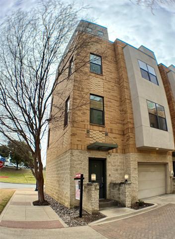 736 Skyline Bluff Ct in Fort Worth, TX - Building Photo