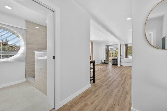 8778 Waterfront Terrace in Jacksonville, FL - Foto de edificio - Building Photo