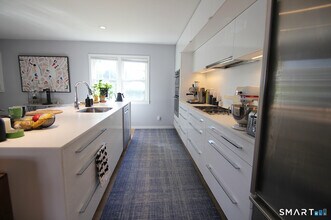 83 Quinlan Ave in Bridgeport, CT - Building Photo - Building Photo