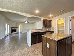 601 W Little Dipper Dr in Killeen, TX - Building Photo - Building Photo