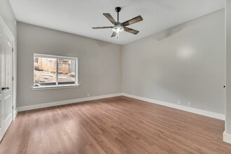 2154 Wasatch Blvd in Sandy, UT - Building Photo - Building Photo