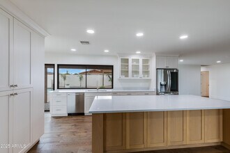 6019 E Windsor Ave in Scottsdale, AZ - Building Photo - Building Photo