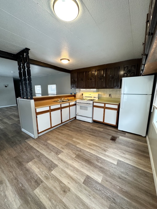 214 Old Hwy Rd in Huntley, MT - Building Photo - Building Photo