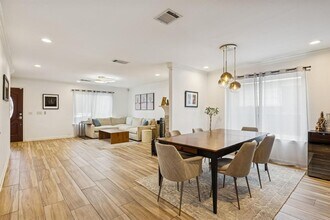 2117 Kaiser Dr in Austin, TX - Building Photo - Building Photo