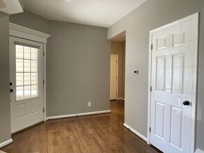 23573 Christina Ridge Sq in Ashburn, VA - Building Photo - Building Photo