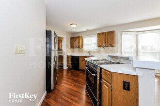 612 Timberidge Dr in St. Charles, MO - Building Photo - Building Photo