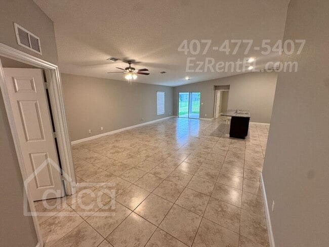 734 Micco St SW in Palm Bay, FL - Building Photo - Building Photo