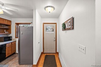 836 Miller Ave in Rochester, MI - Building Photo - Building Photo