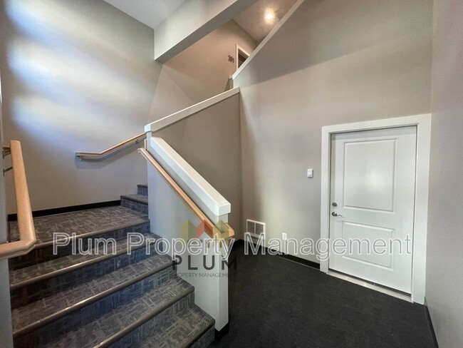 property at 1724 S 14th St W