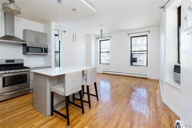 51 W 131st St in New York, NY - Building Photo - Building Photo