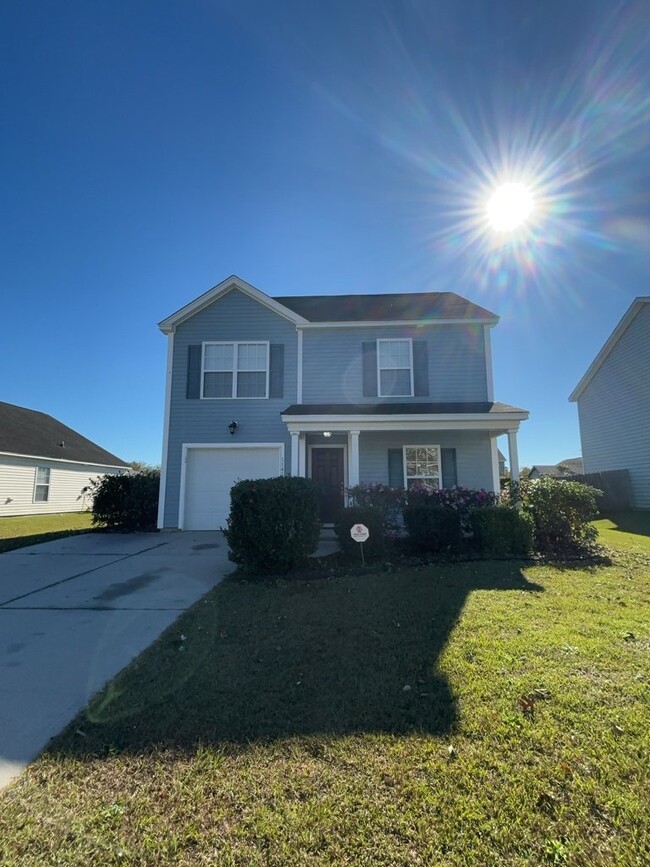 1141 Moss Grove Dr in Moncks Corner, SC - Building Photo - Building Photo