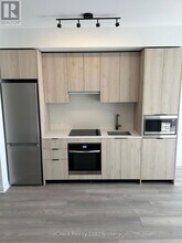 1007 The Queensway in Toronto, ON - Building Photo - Building Photo