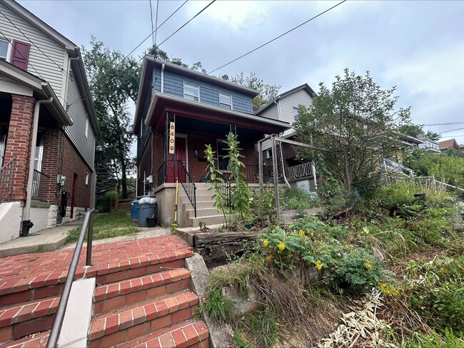 6409 Nicholson St in Pittsburgh, PA - Building Photo - Building Photo