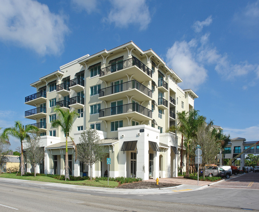 Bell Sunrise in Fort Lauderdale, FL - Foto de edificio