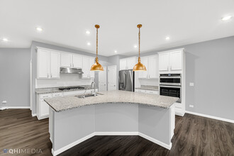 597 Watercress Dr in Aurora, IL - Building Photo - Building Photo