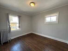 3225 N Linder Ave, Unit 2 in Chicago, IL - Building Photo - Building Photo