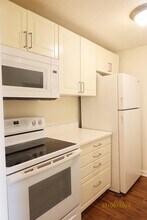 12 Ellery St, Unit #402 in Cambridge, MA - Building Photo - Building Photo