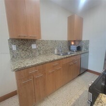 7400 Harding Ave in Miami Beach, FL - Building Photo - Building Photo